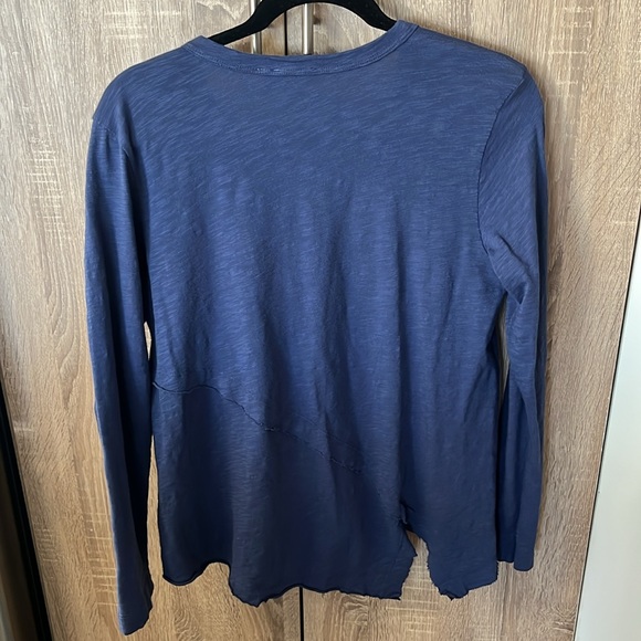 Wilt BNWT Crew 3/4 Sleeve EZ Cross Over Hem Shirt - Picture 6 of 9